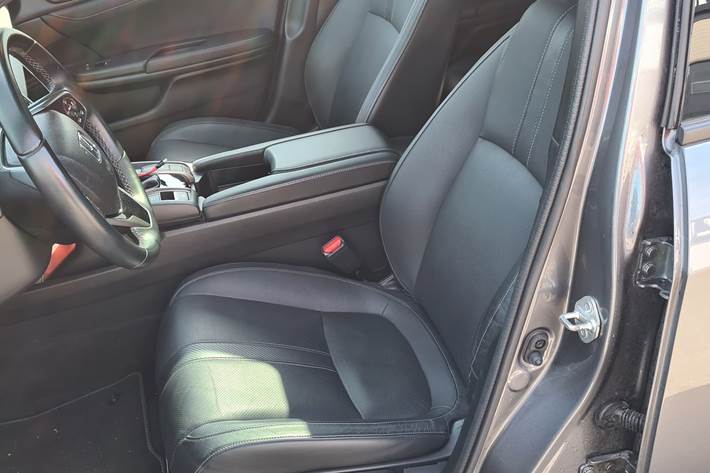 Grå Honda Civic fra 2018