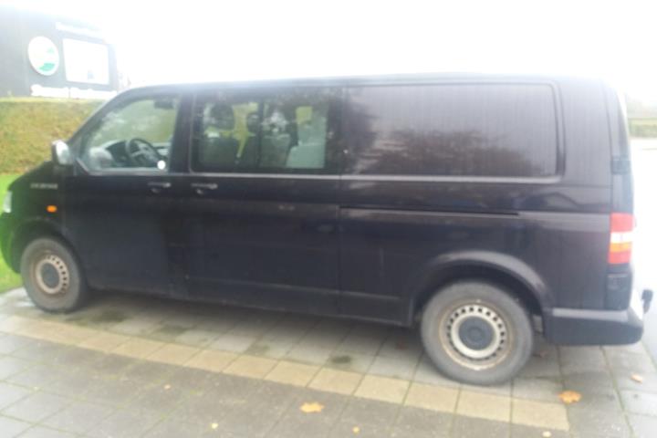 Sort VW Transporter fra 2007