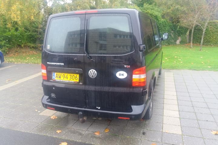 Sort VW Transporter fra 2007
