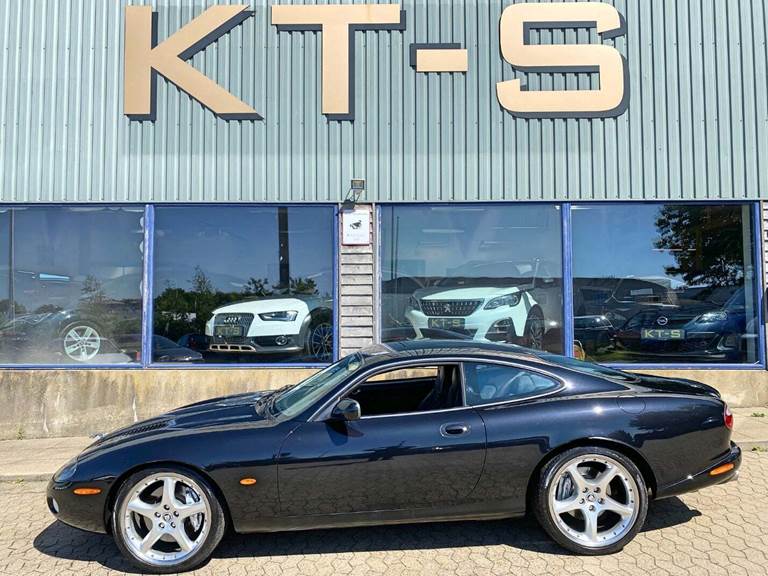 Jaguar XKR 4,2 Coupé aut.