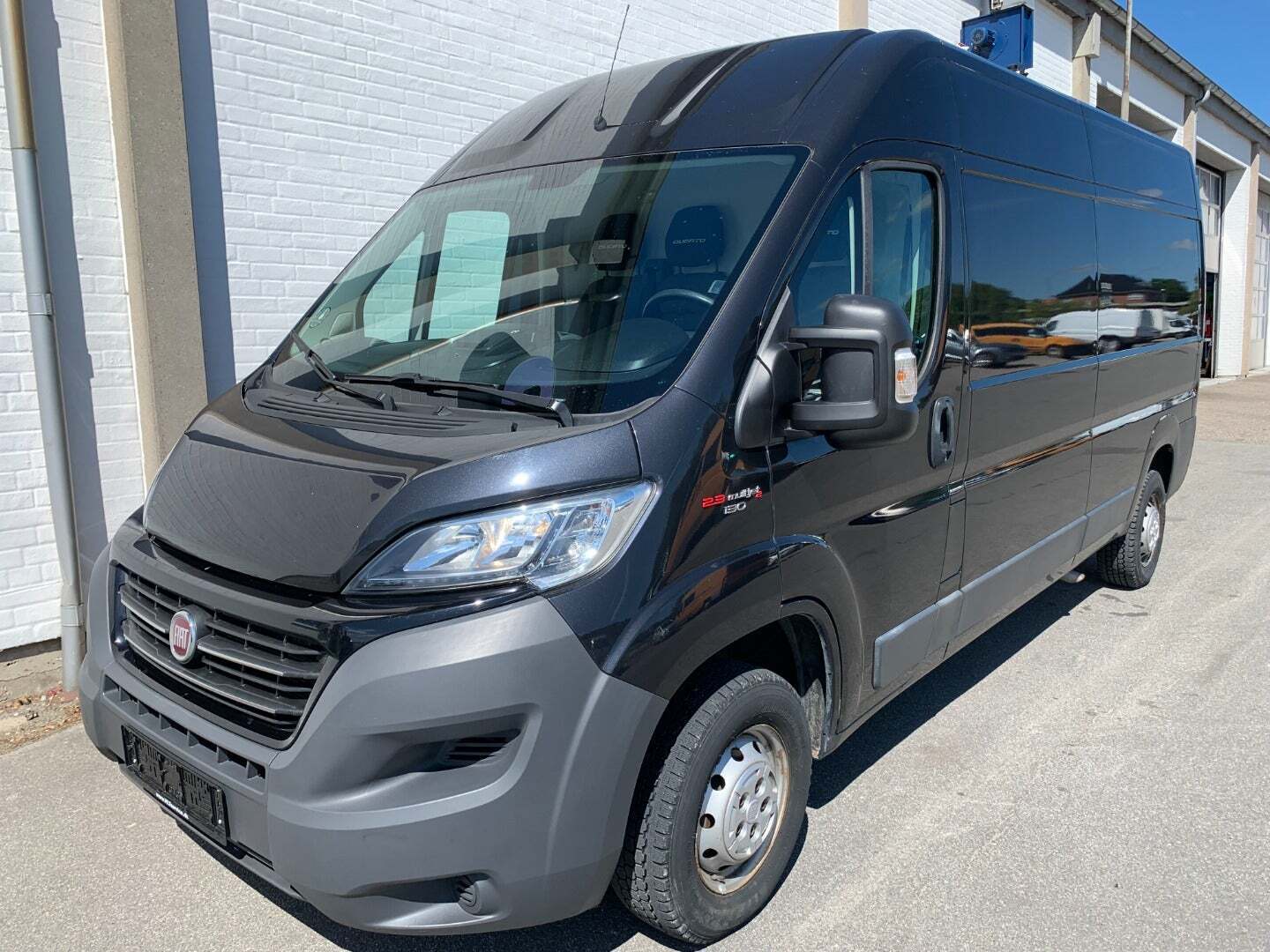 Sort Fiat Ducato 33 fra 2018 set udefra