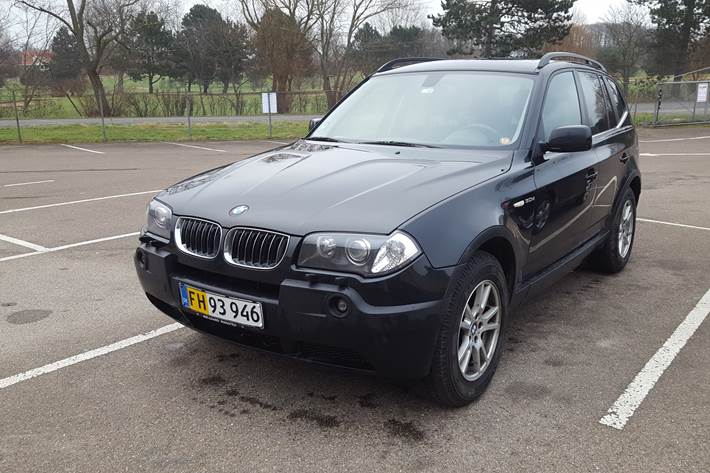 Sort BMW X3 fra 2006