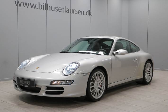 Grå Porsche 911 Carrera 4S fra 2007