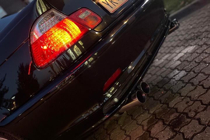 undefined BMW 318 fra 2001