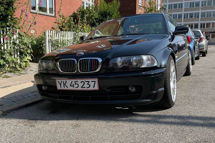 undefined BMW 318 fra 2001