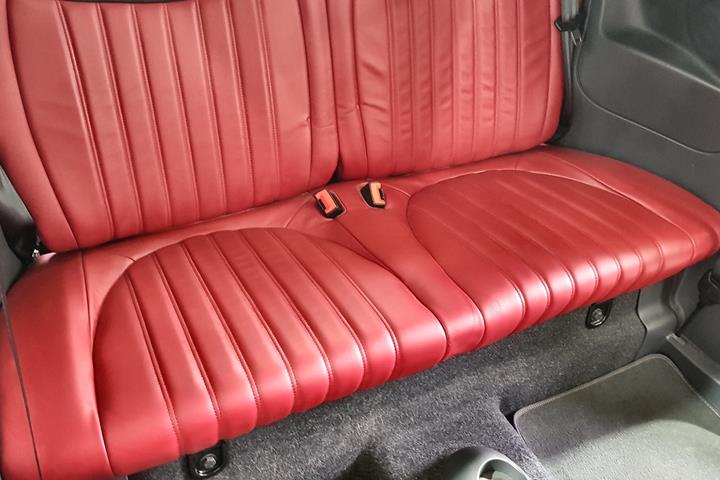 Sort Fiat 500 fra 2013