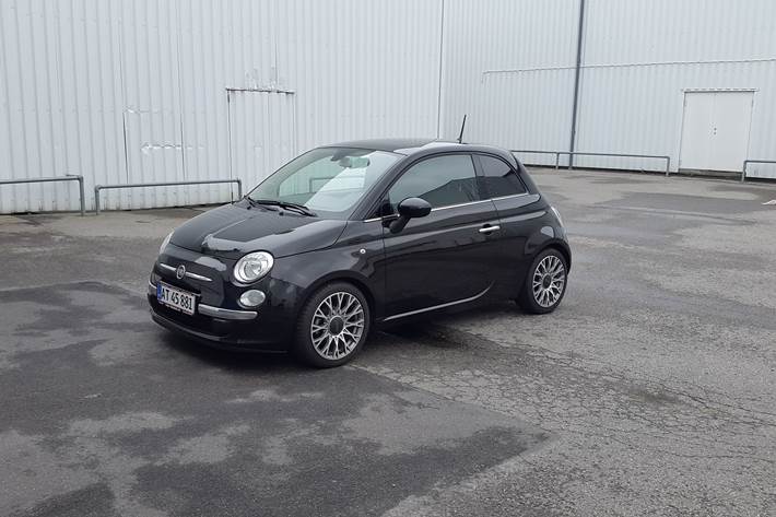 Sort Fiat 500 fra 2013