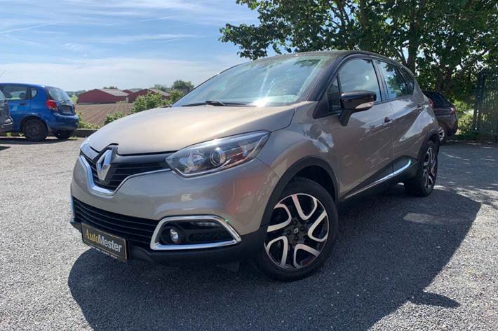 Grå Renault Captur fra 2014