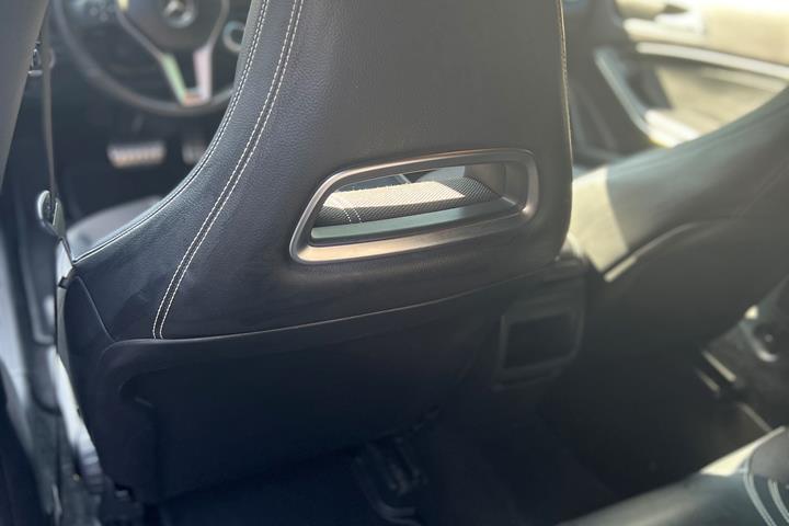 Sort Mercedes A180 d fra 2013