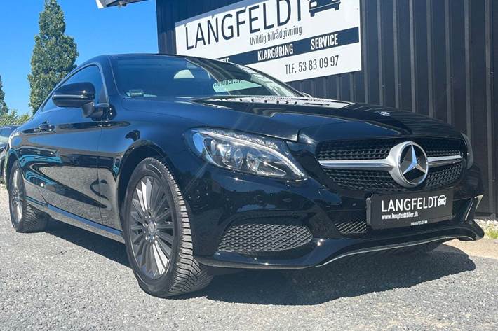 Sort Mercedes C200 fra 2016
