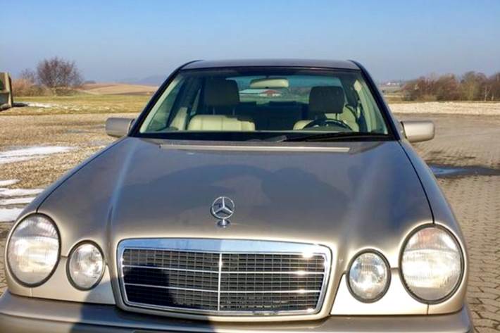 undefined Mercedes 240 fra 2000