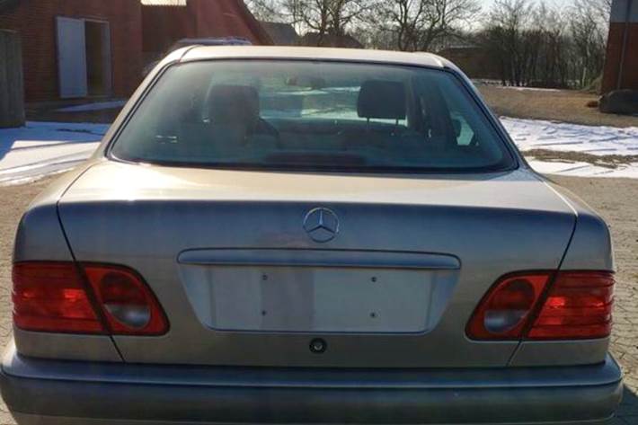 undefined Mercedes 240 fra 2000