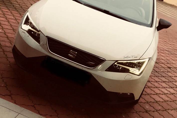 Hvid Seat Leon fra 2013