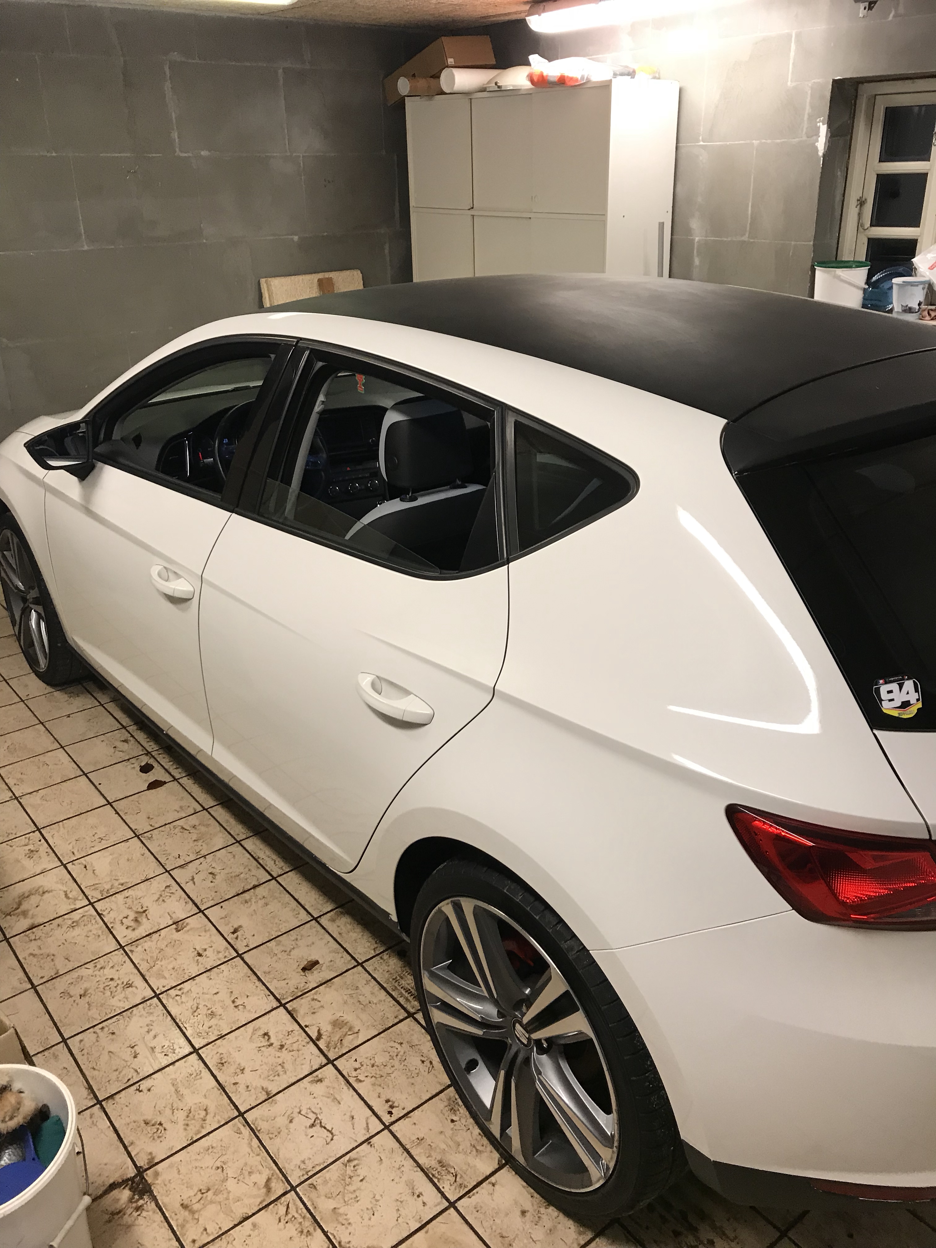 Hvid Seat Leon fra 2013