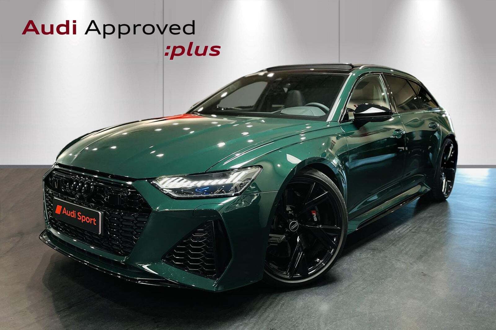 Grøn Audi RS6 fra 2022