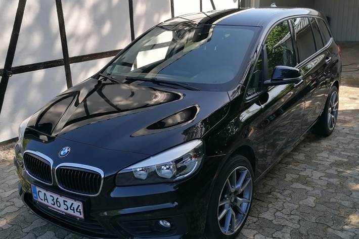 Sort BMW 2-Serie fra 2016