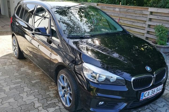 Sort BMW 2-Serie fra 2016