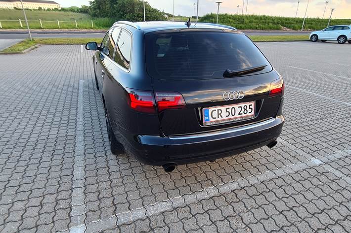 Sort Audi A6 fra 2010