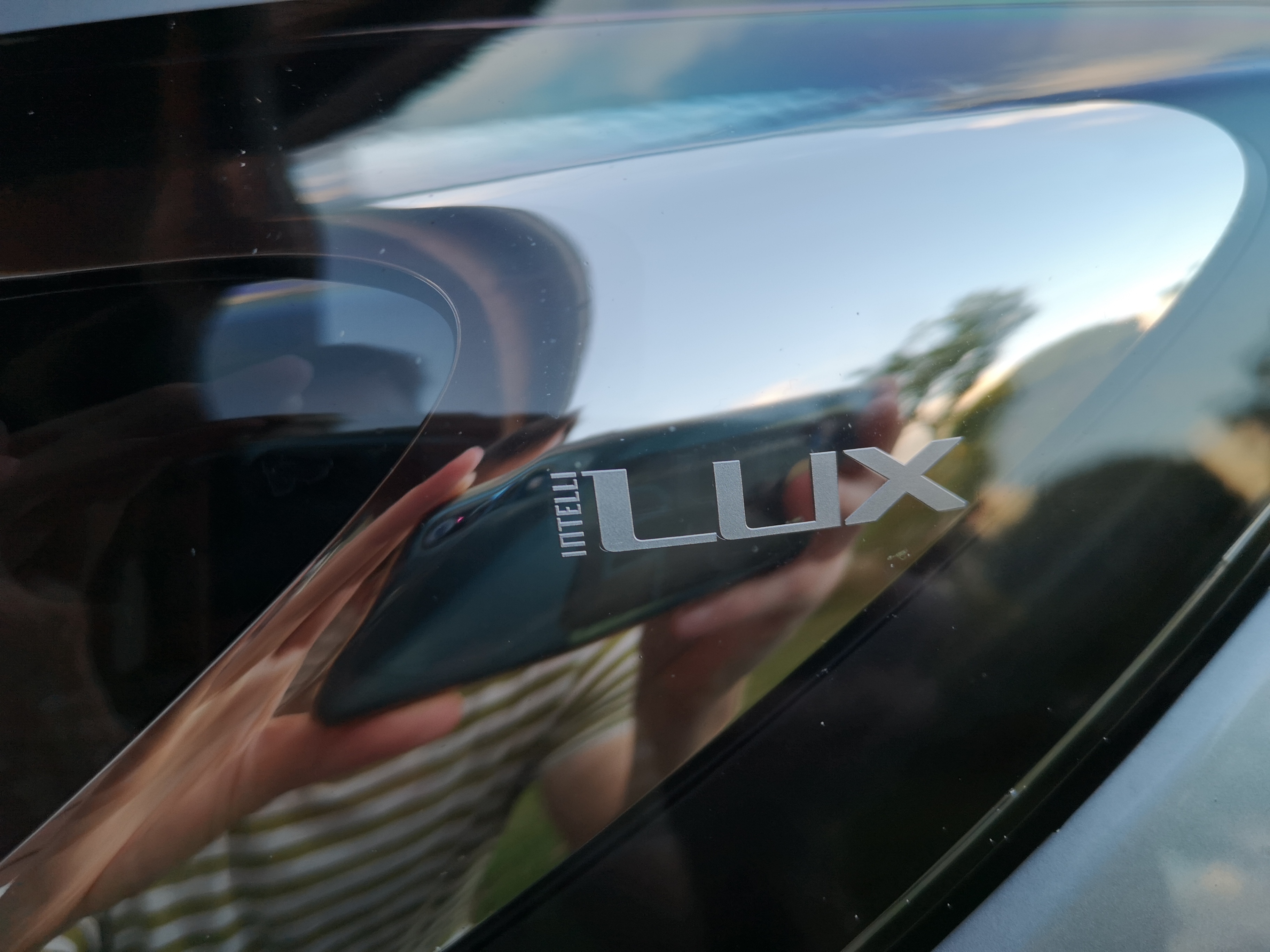 Sølv Opel Astra fra 2016