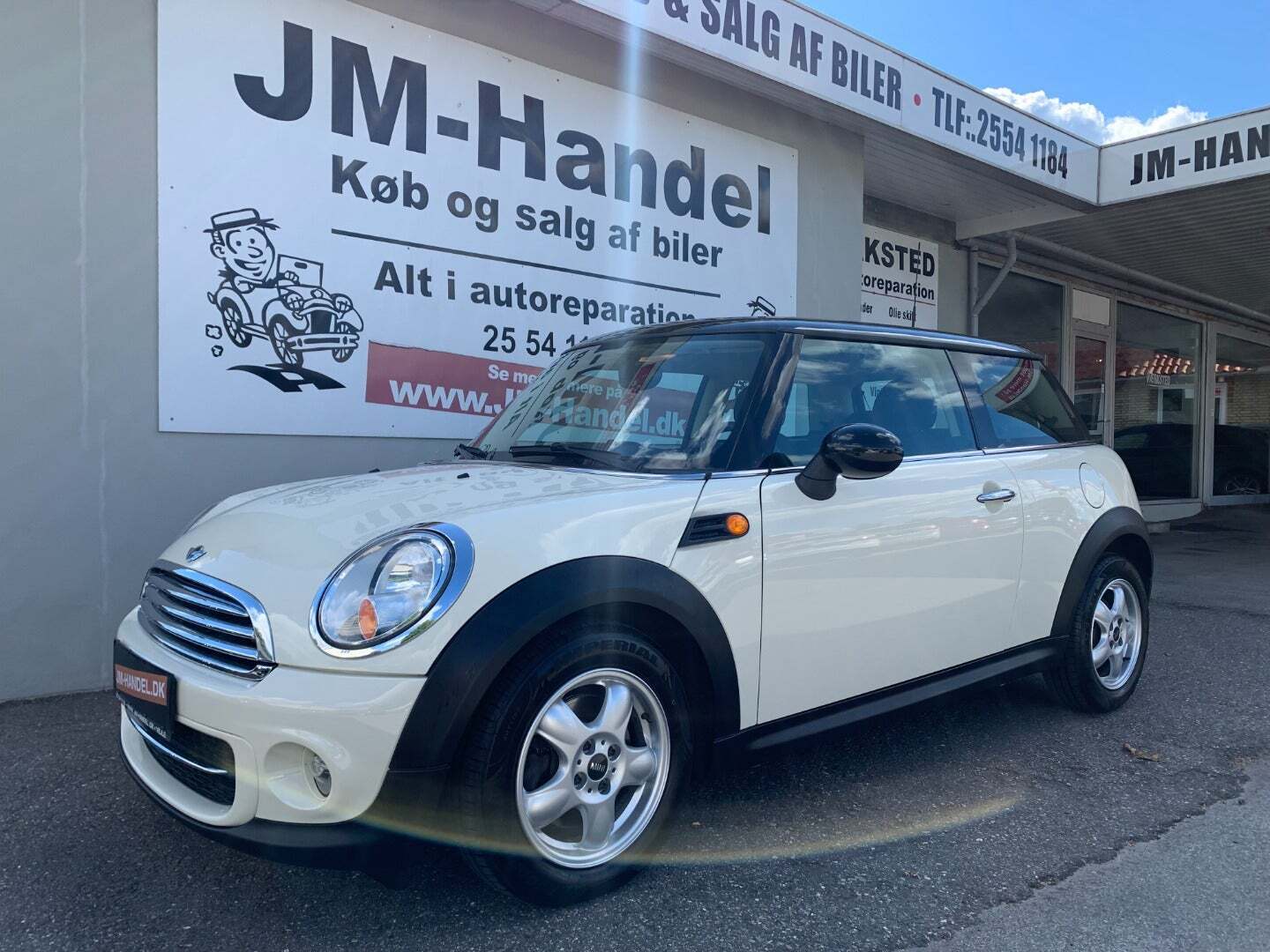Hvid Mini Cooper fra 2012