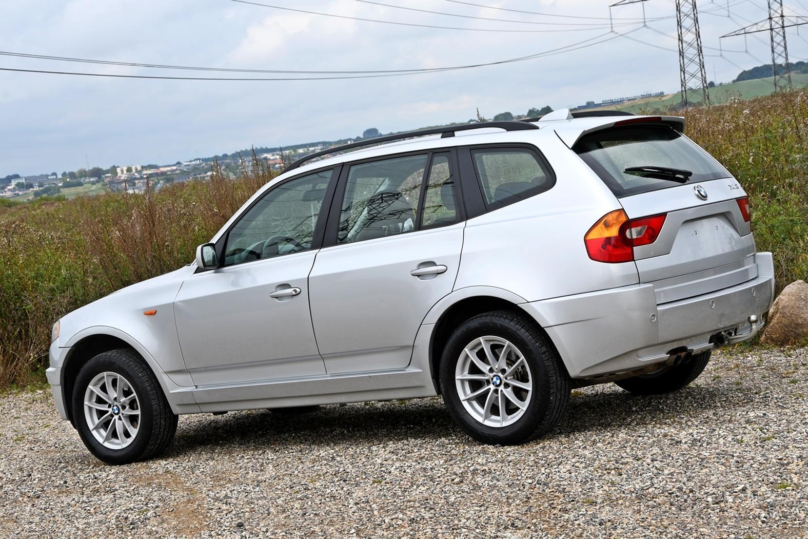 Grå BMW X3 fra 2006