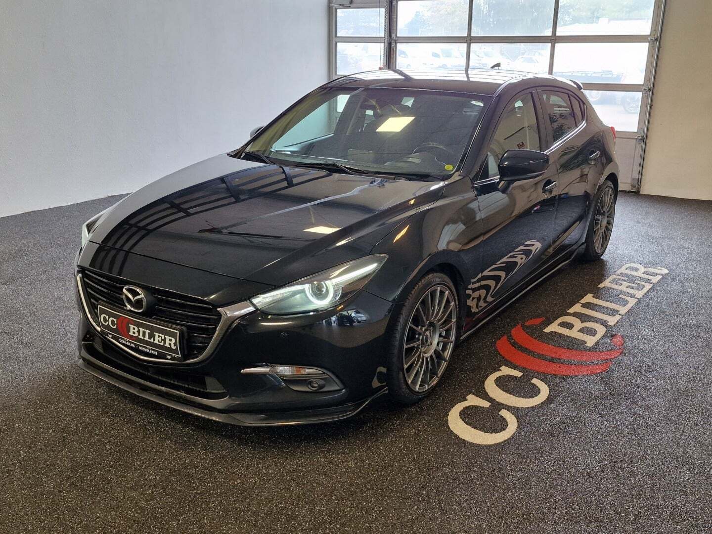 Sort Mazda 3 fra 2017