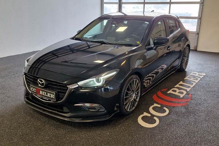Sort Mazda 3 fra 2017