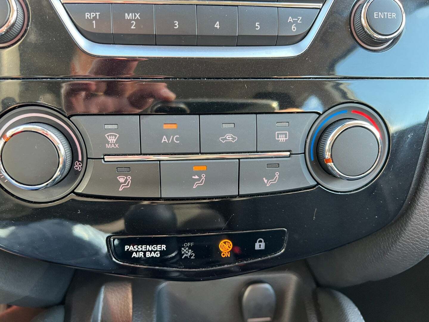 Hvid Nissan Qashqai fra 2019