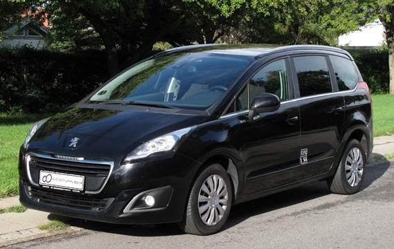 Peugeot 5008 1,6 BlueHDi 120 Style Van