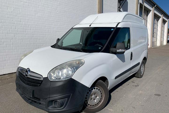 Hvid Opel Combo fra 2013