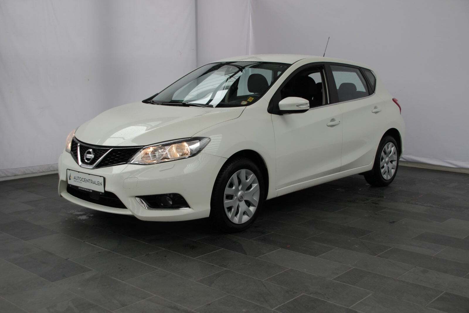 Guide til Nissan Pulsar 1.5 dCi Tekna (Årgang 10/2014 - 07/2015)