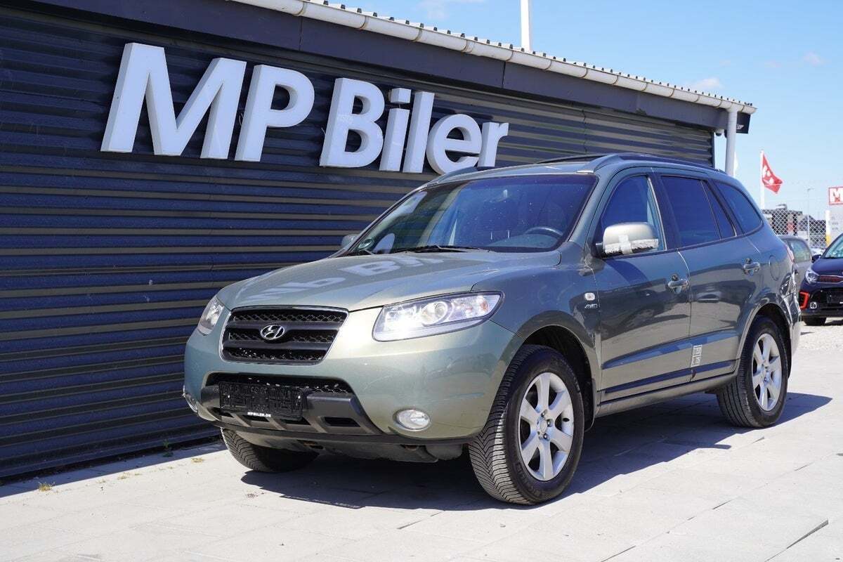 Grøn Hyundai Santa Fe fra 2008