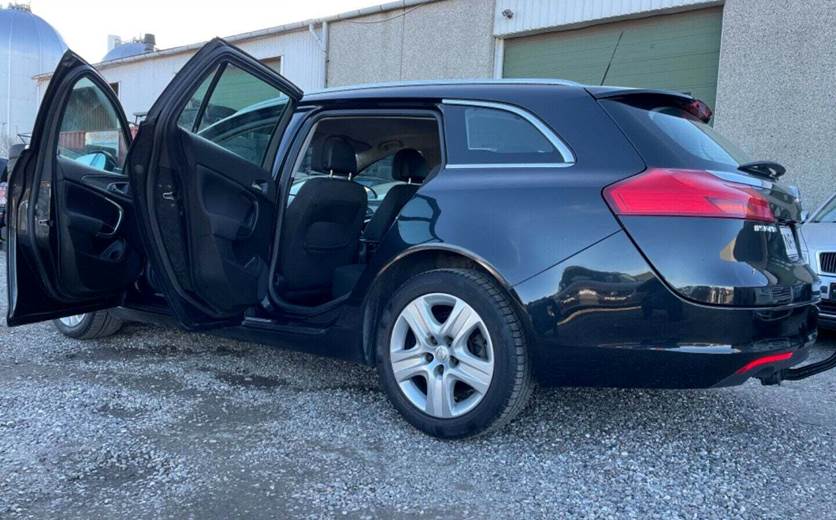 Opel Insignia 2,0 CDTi 130 Cosmo Sports Tourer