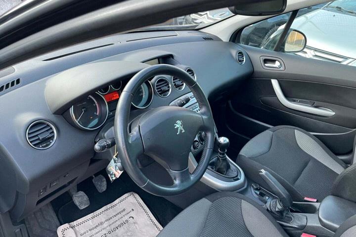 undefined Peugeot 308 fra 2011
