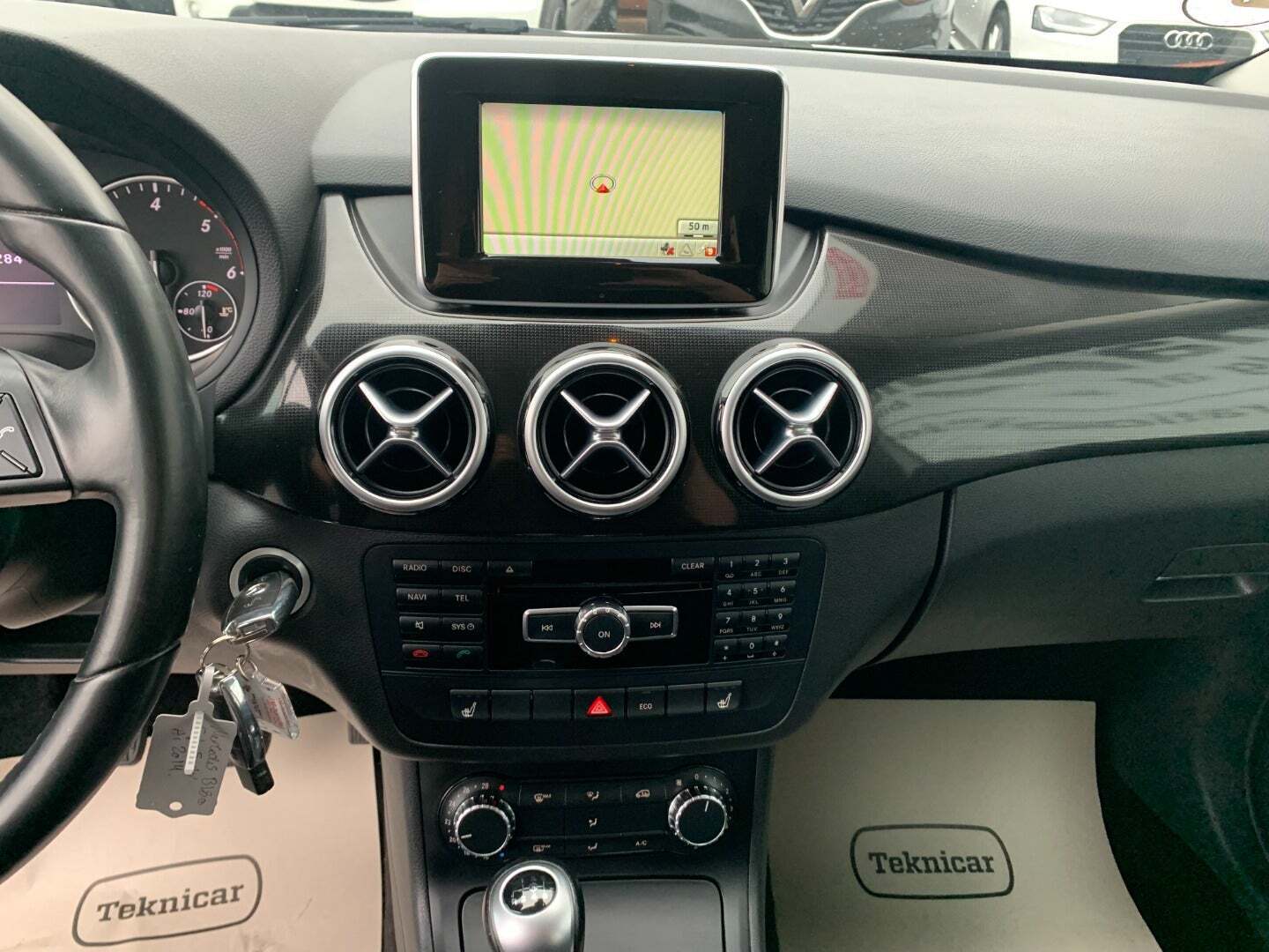 Mercedes B180