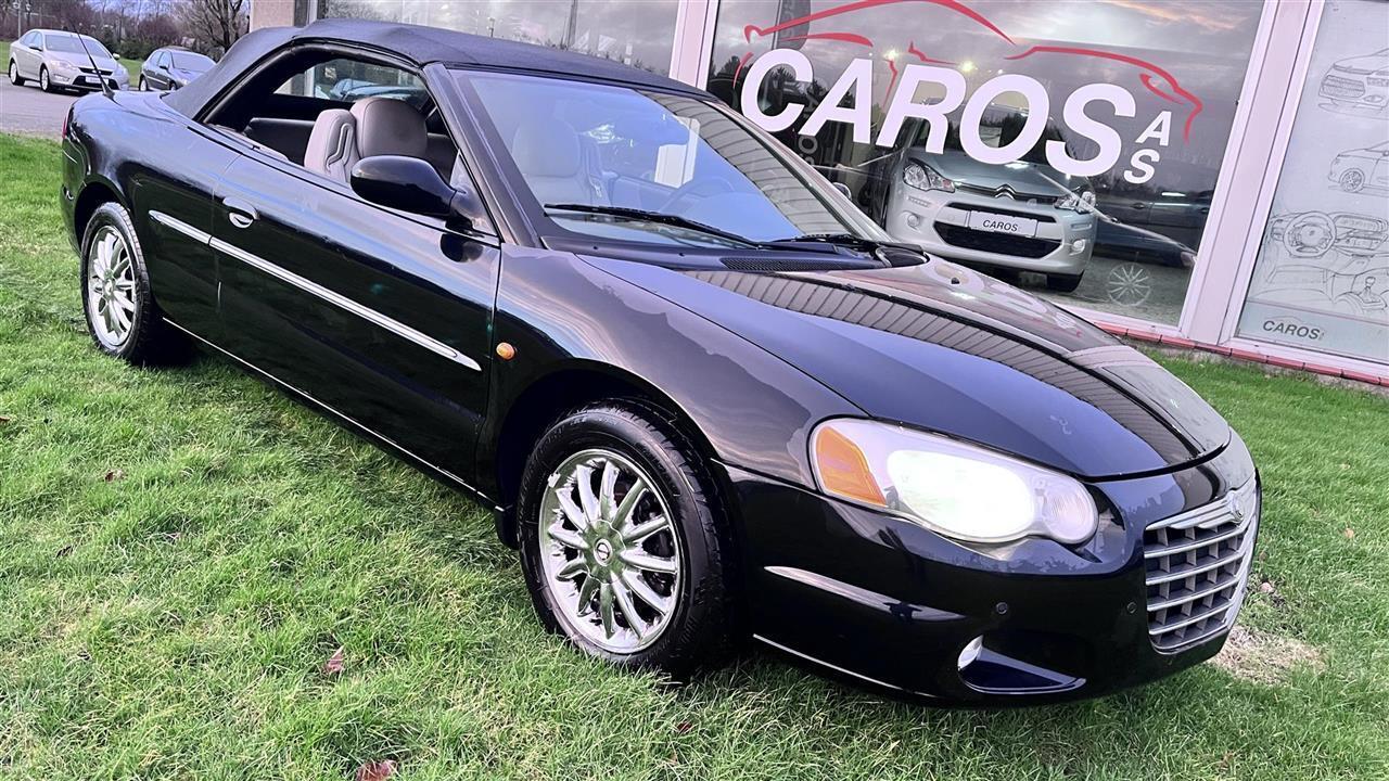 Sort Chrysler Sebring fra 2005