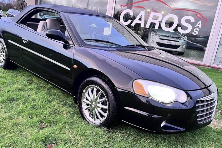 Sort Chrysler Sebring fra 2005