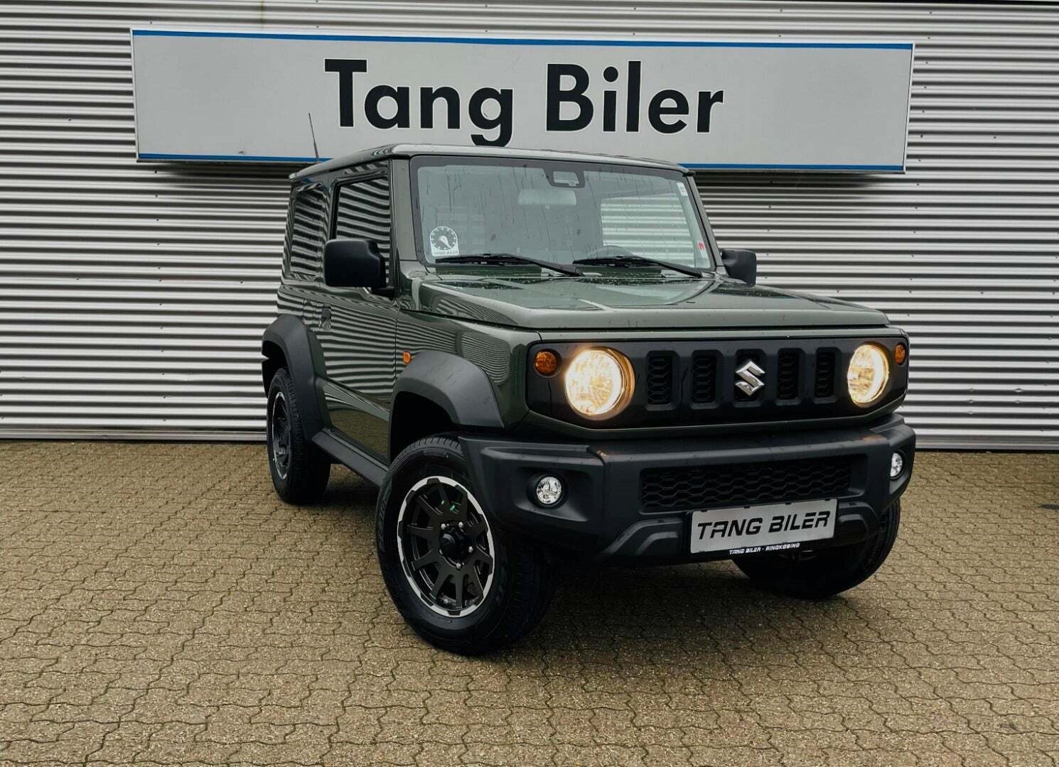 Guide til Suzuki Jimny 1.5 Comfort+ ALLGRIP (Årgang 10/2018 - 08/2019)