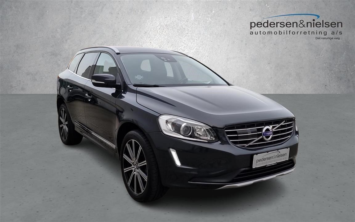 Guide til Volvo XC60 T5 Momentum (Årgang 10/2017 - 02/2018)