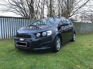Sort Chevrolet Aveo fra 2013
