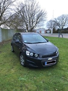 Sort Chevrolet Aveo fra 2013