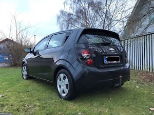 Sort Chevrolet Aveo fra 2013