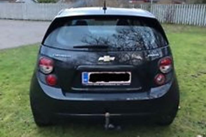 Sort Chevrolet Aveo fra 2013