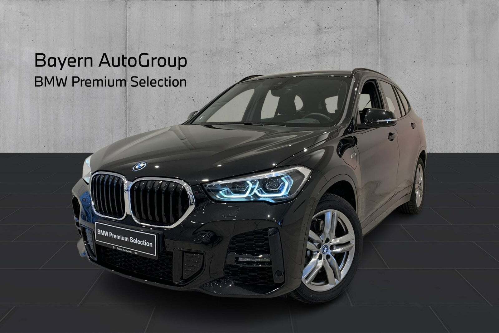 Guide til BMW X1 sDrive18i M Sport Steptronic (DKG) (Årgang 10/2022 - 11/2023)