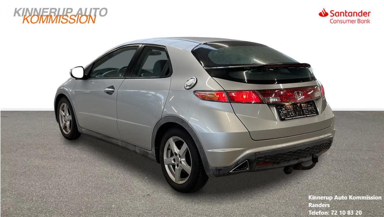 Grå Honda Civic fra 2006