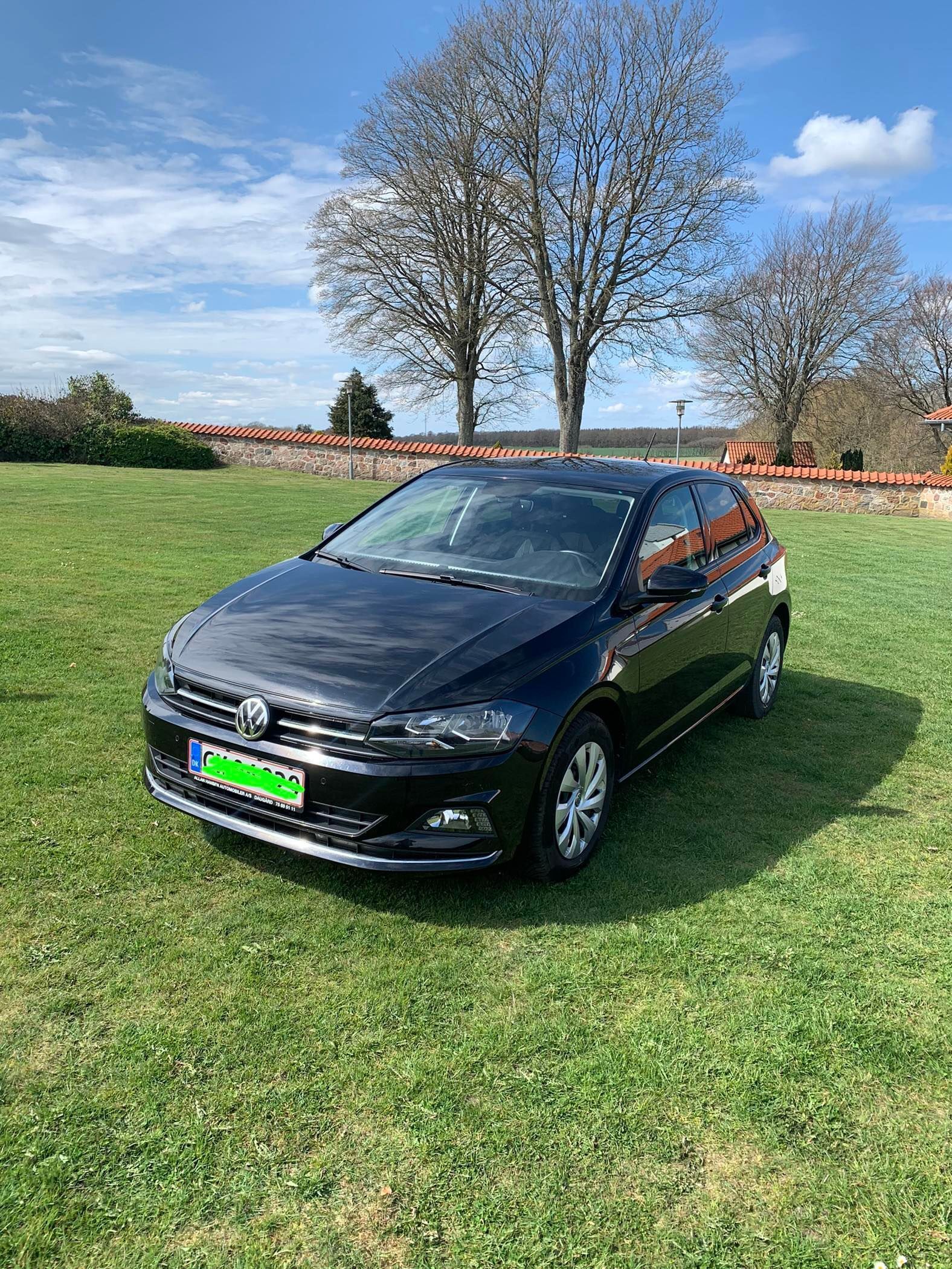 Sort VW Polo fra 2019