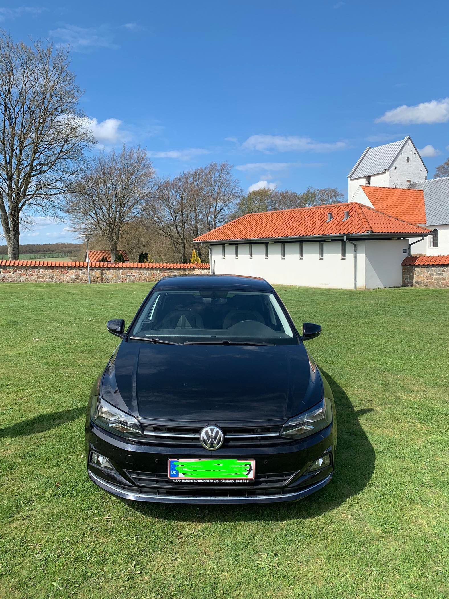 Sort VW Polo fra 2019