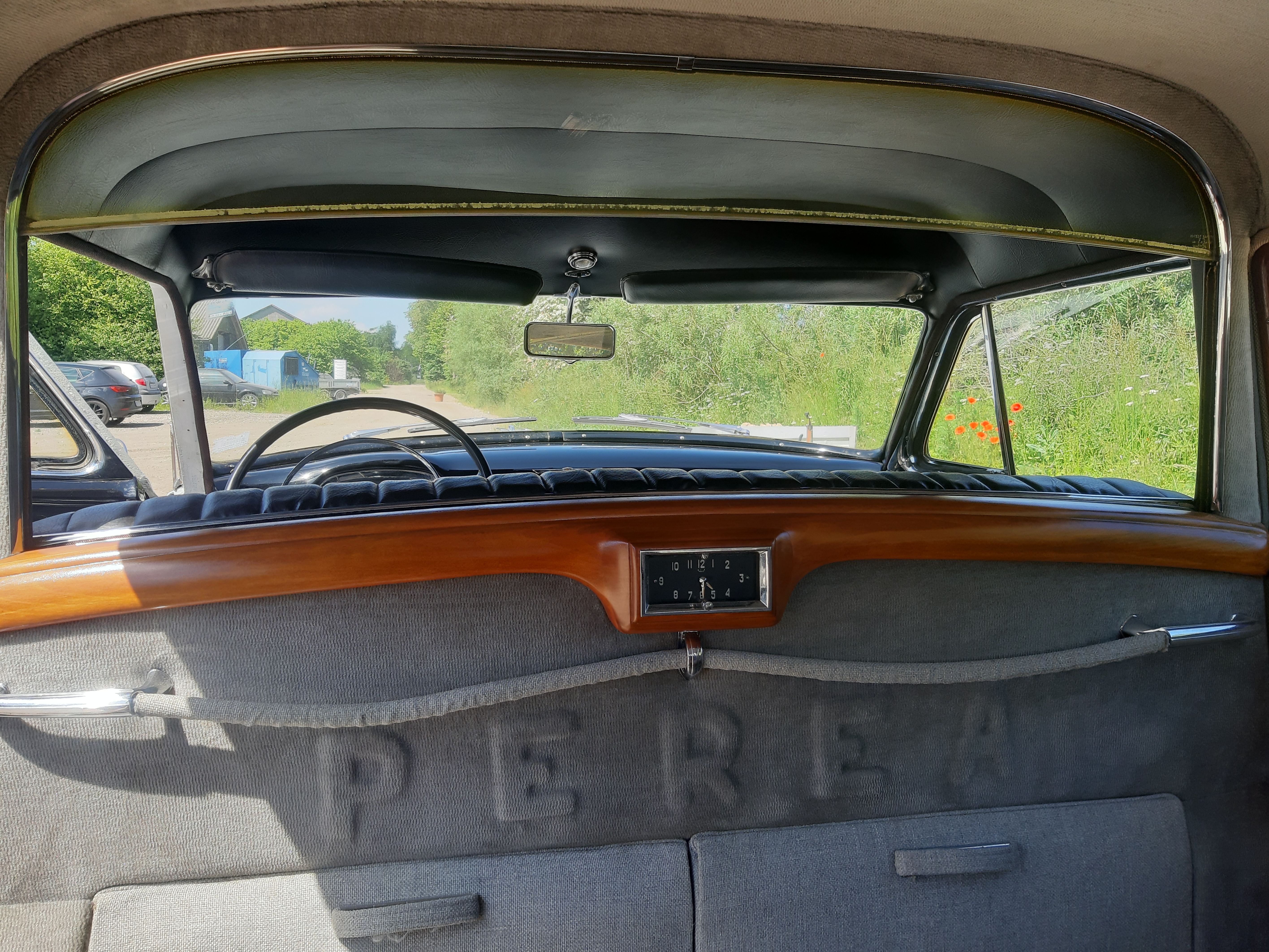 Hvid Cadillac Fleetwood fra 1950