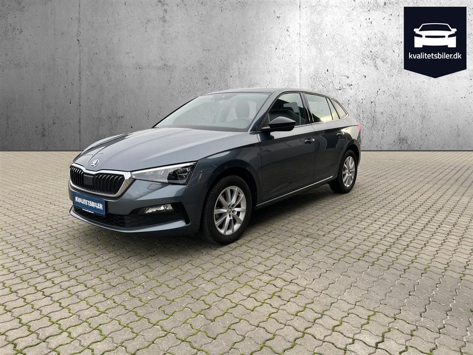 Grå Skoda Scala fra 2020