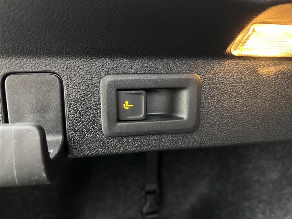 Grå Skoda Scala fra 2020